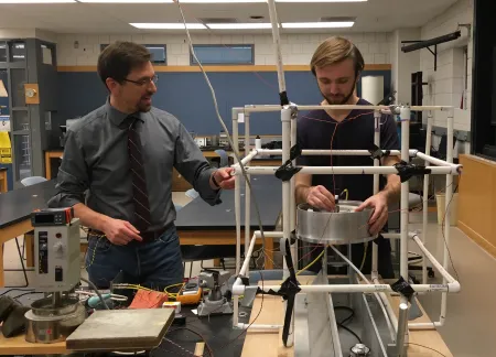 Tolman-Stewart Experiment