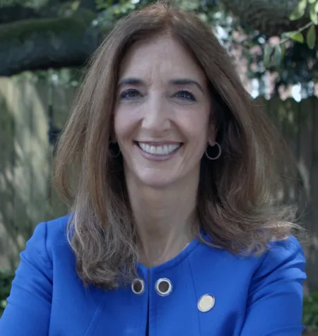 Eileen Filler-Corn professional headshot