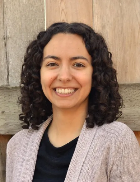 Elizabeth Medina-Gray