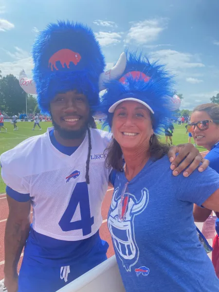 Therese Forton Barnes with player