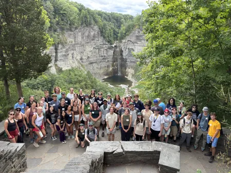 40+ students in front of Taughannock Falls overlook