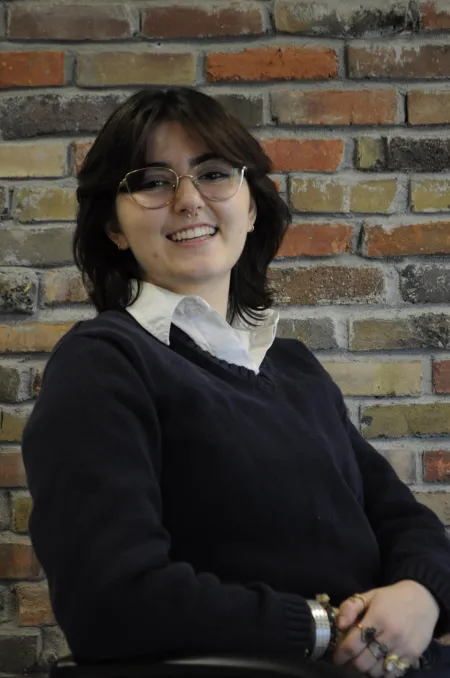 Headshot of Sydney Terfloth