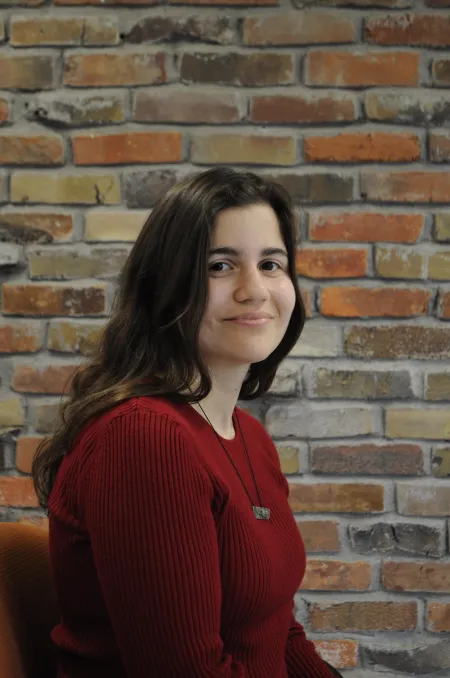 Headshot of Sasha Roter