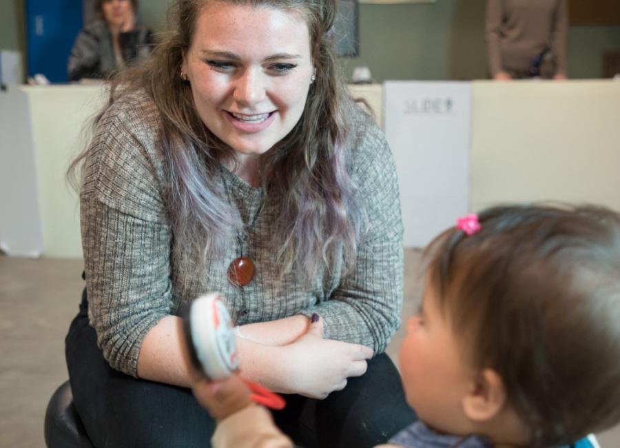 Psychology student participating in Tots on Bots program.