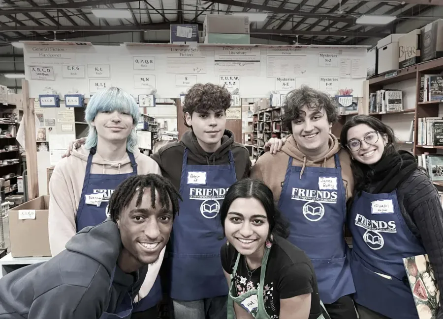 Leadership Scholars Volunteering