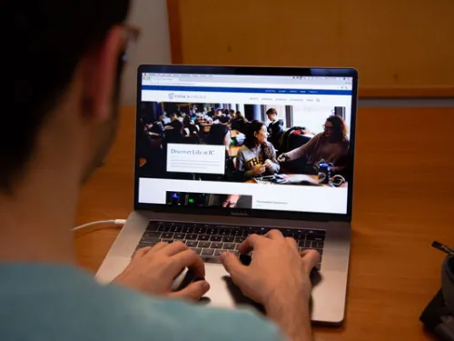 Photo Credit: Giovanni Santacroce