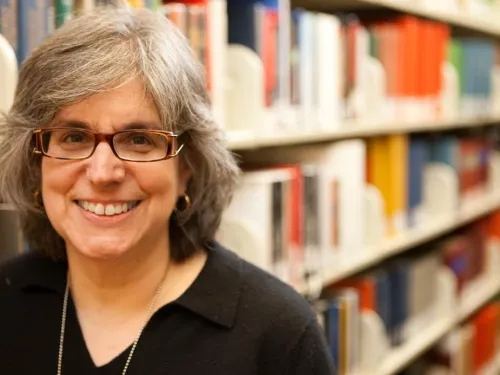 Judith Cohen Headshot