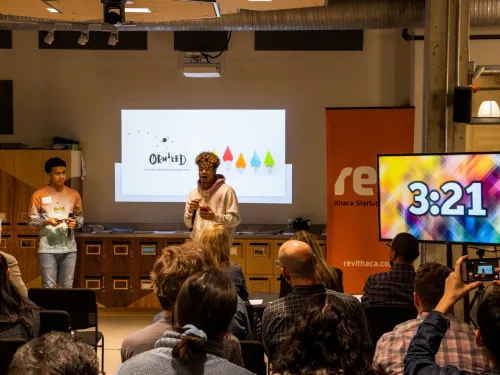 Daniel Albertos ’21 and Manny Candelario ’20