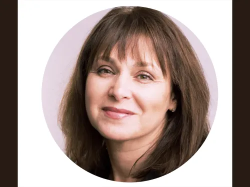 Barbara Palmer Headshot