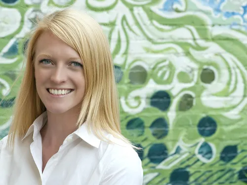 Journey Gunderson Headshot