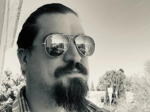 Headshot of Joe Puralewski