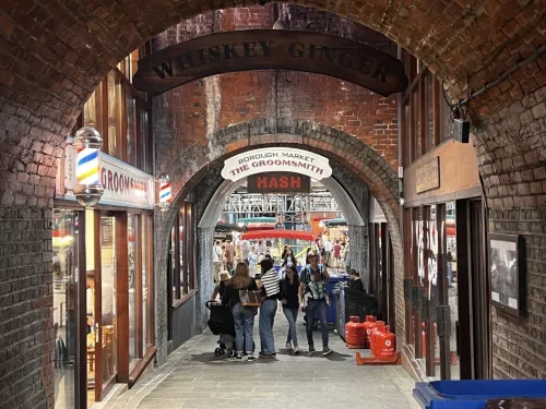 Photo of an arch a borough market 