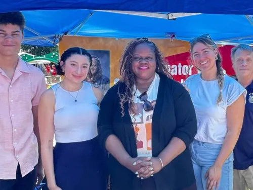 Isabela Hernandez ’27 with New York State Senator Lea Webb