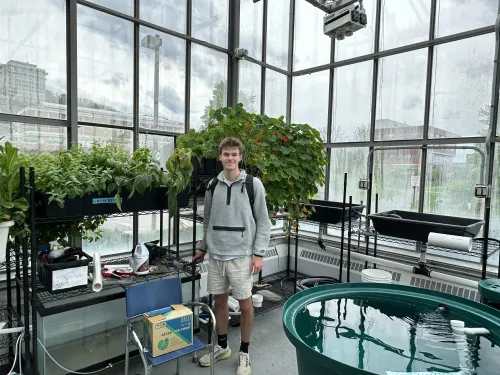 Ean assessing the aquaponics system