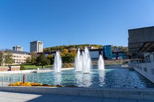 Ithaca College fountains in fall