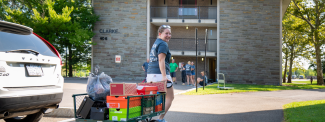 Move-In Clarke Hall