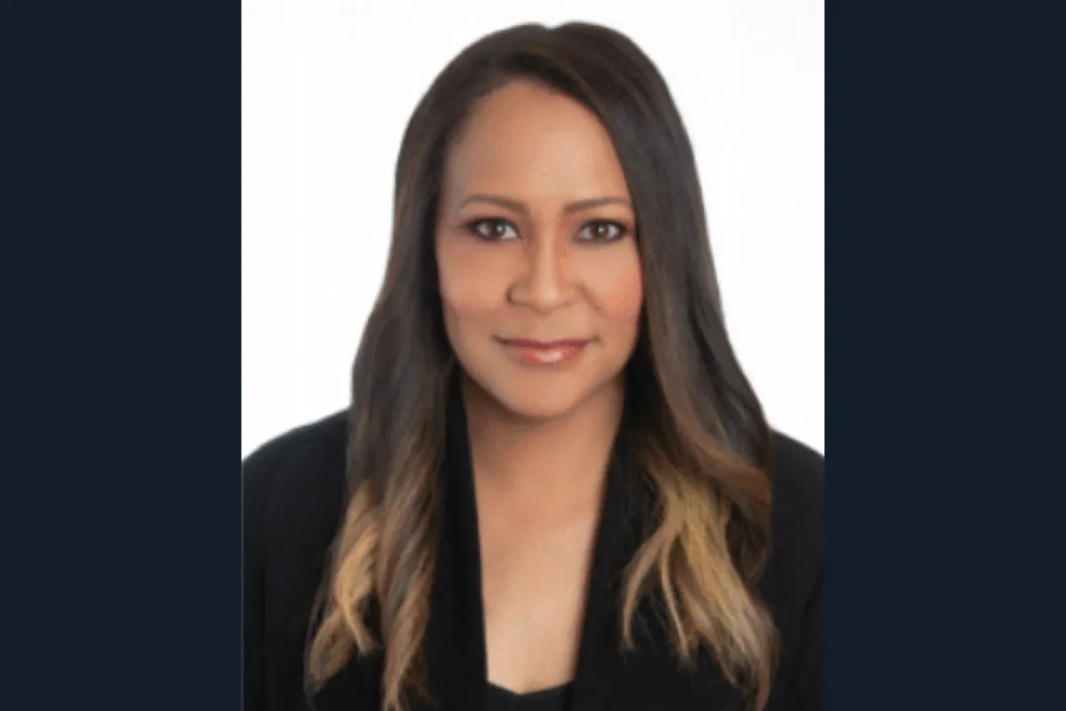 Tanya Hutchins Headshot