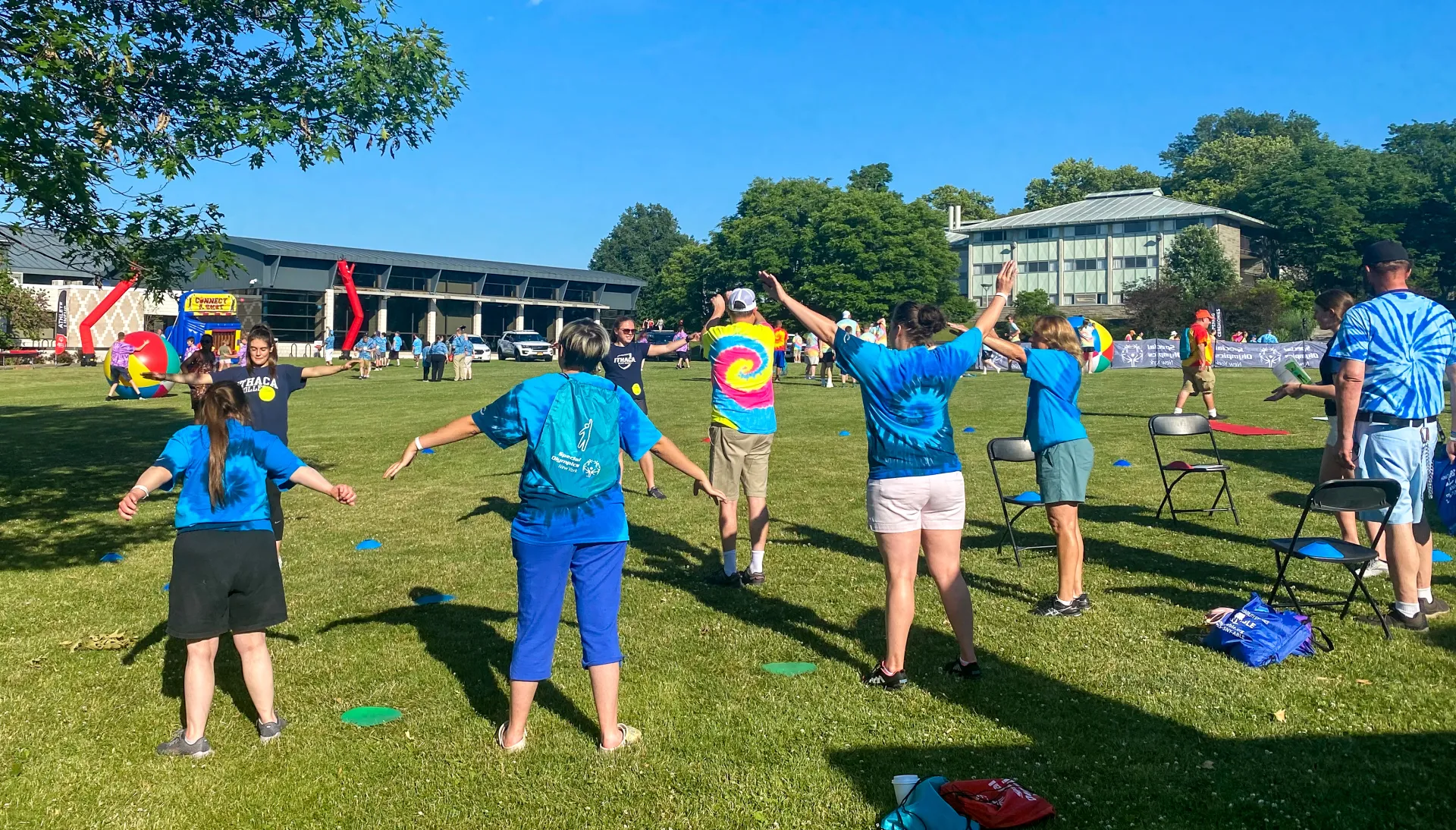 Athletes doing dynamic warmups