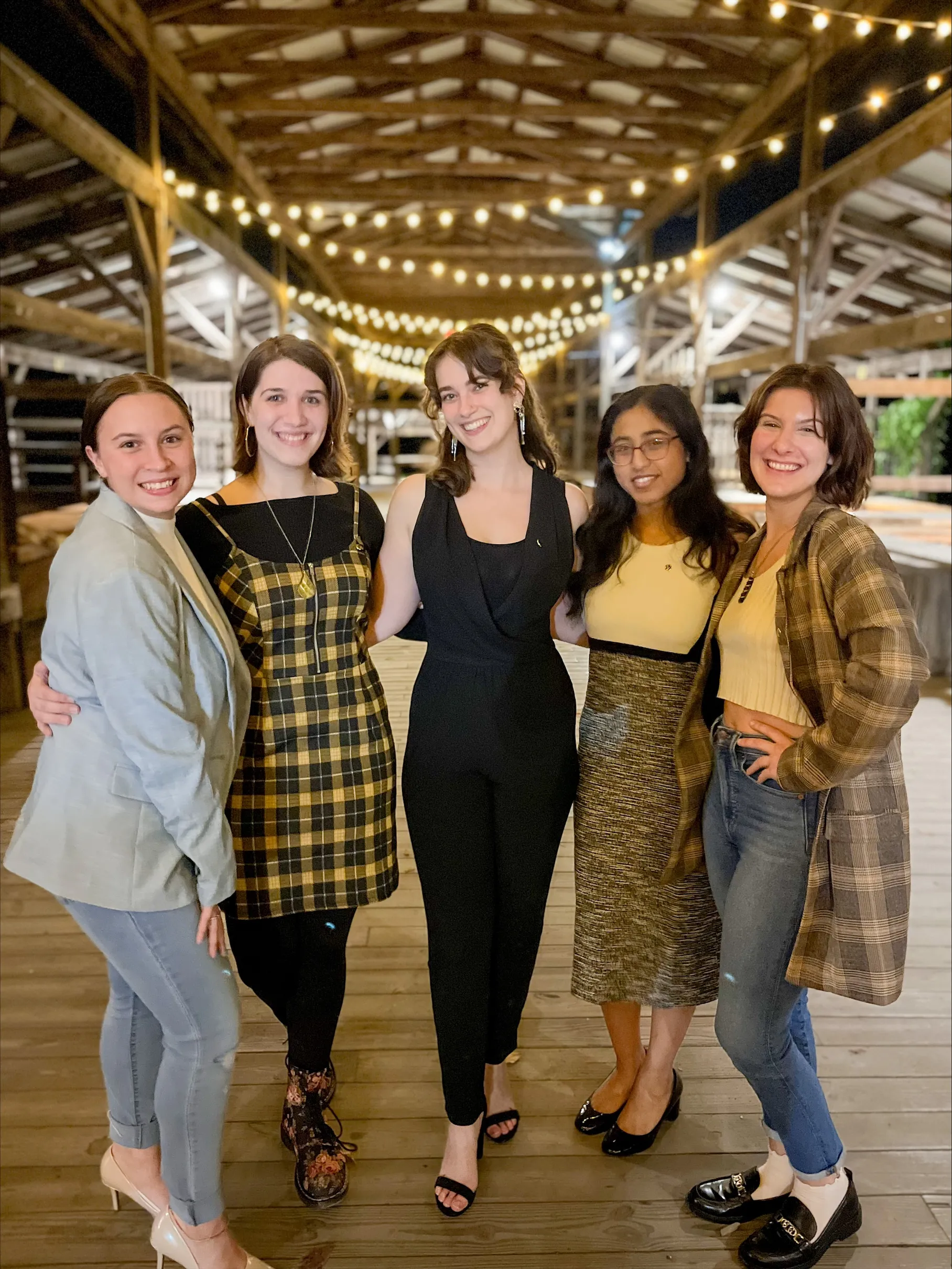 Image of new Sigmas at the 2022 induction banquet