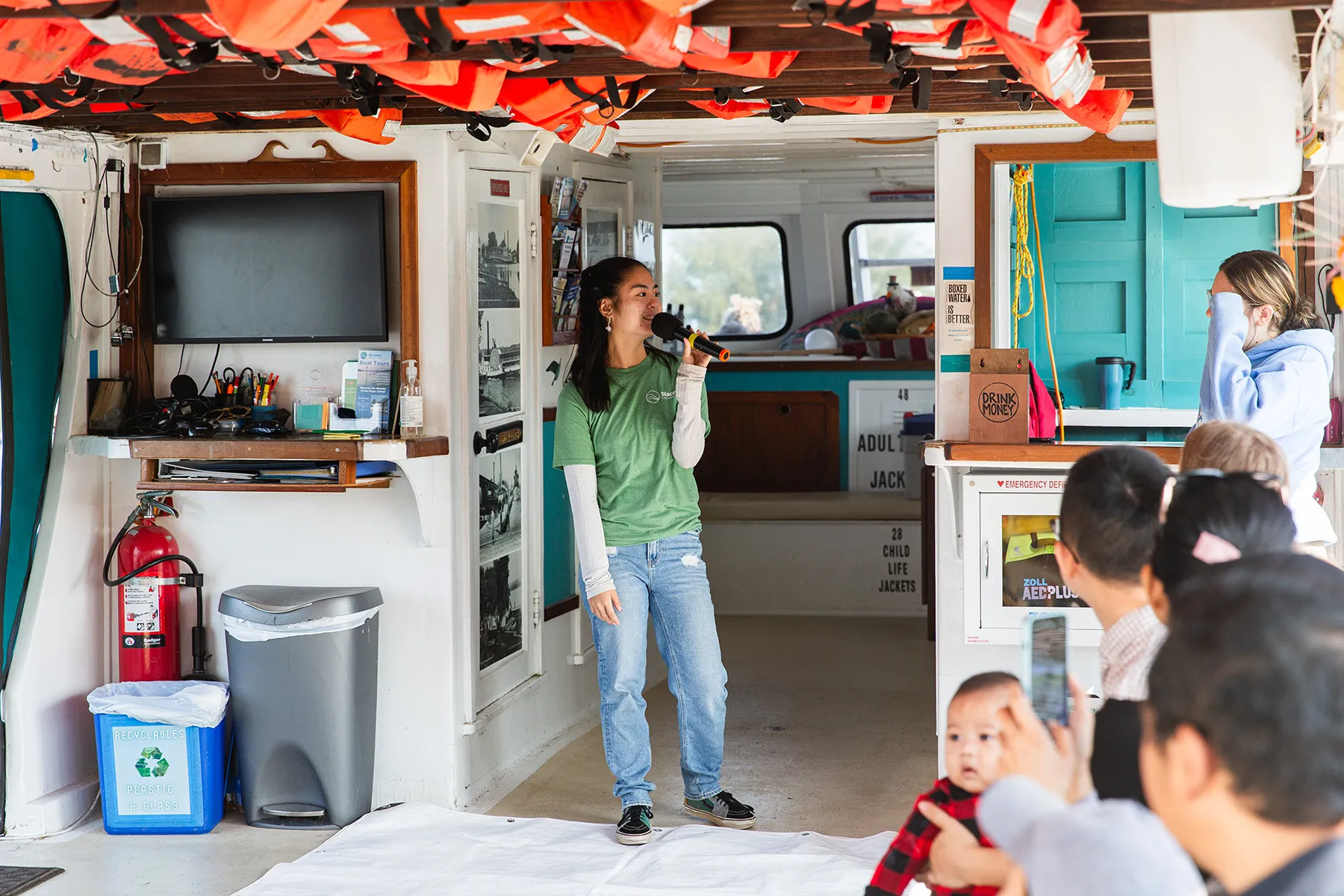 Student leads volunteer lake cleanup effort