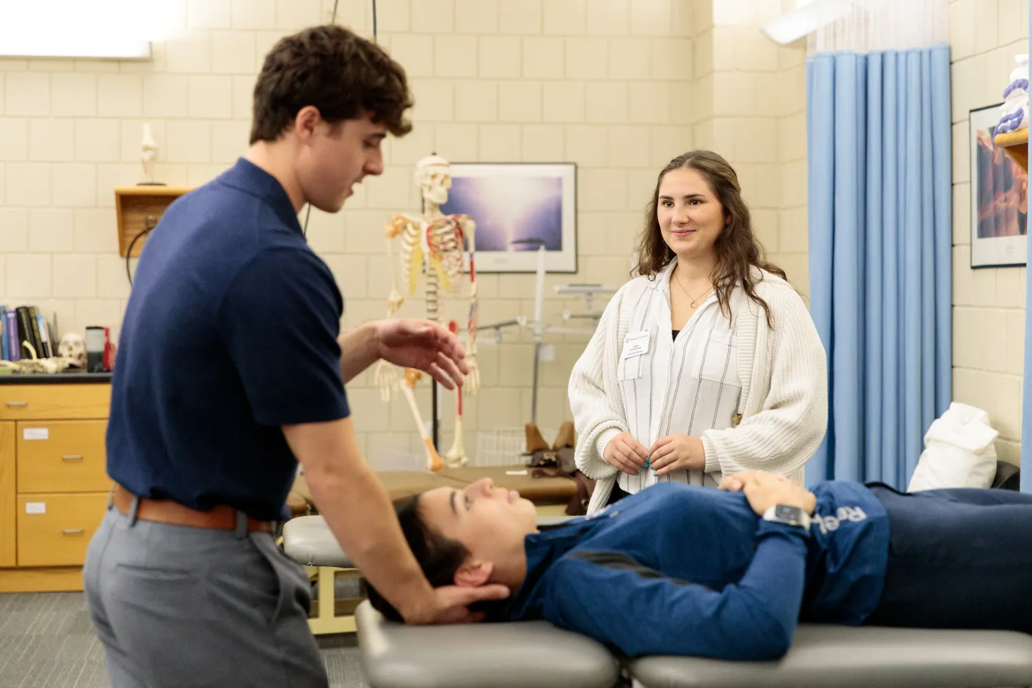 PT Students help Performing artists