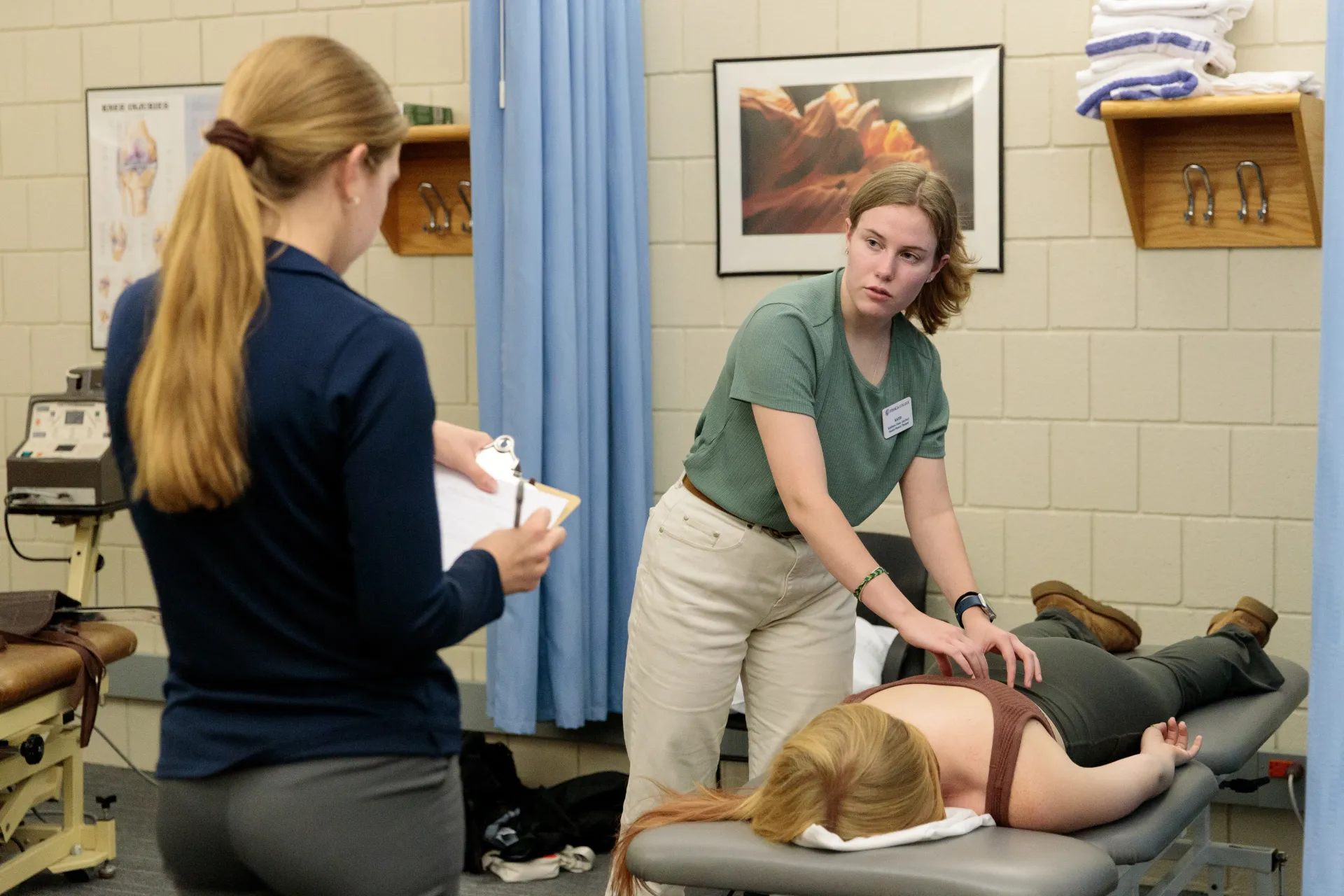 Students in the Performing arts walk in clinic