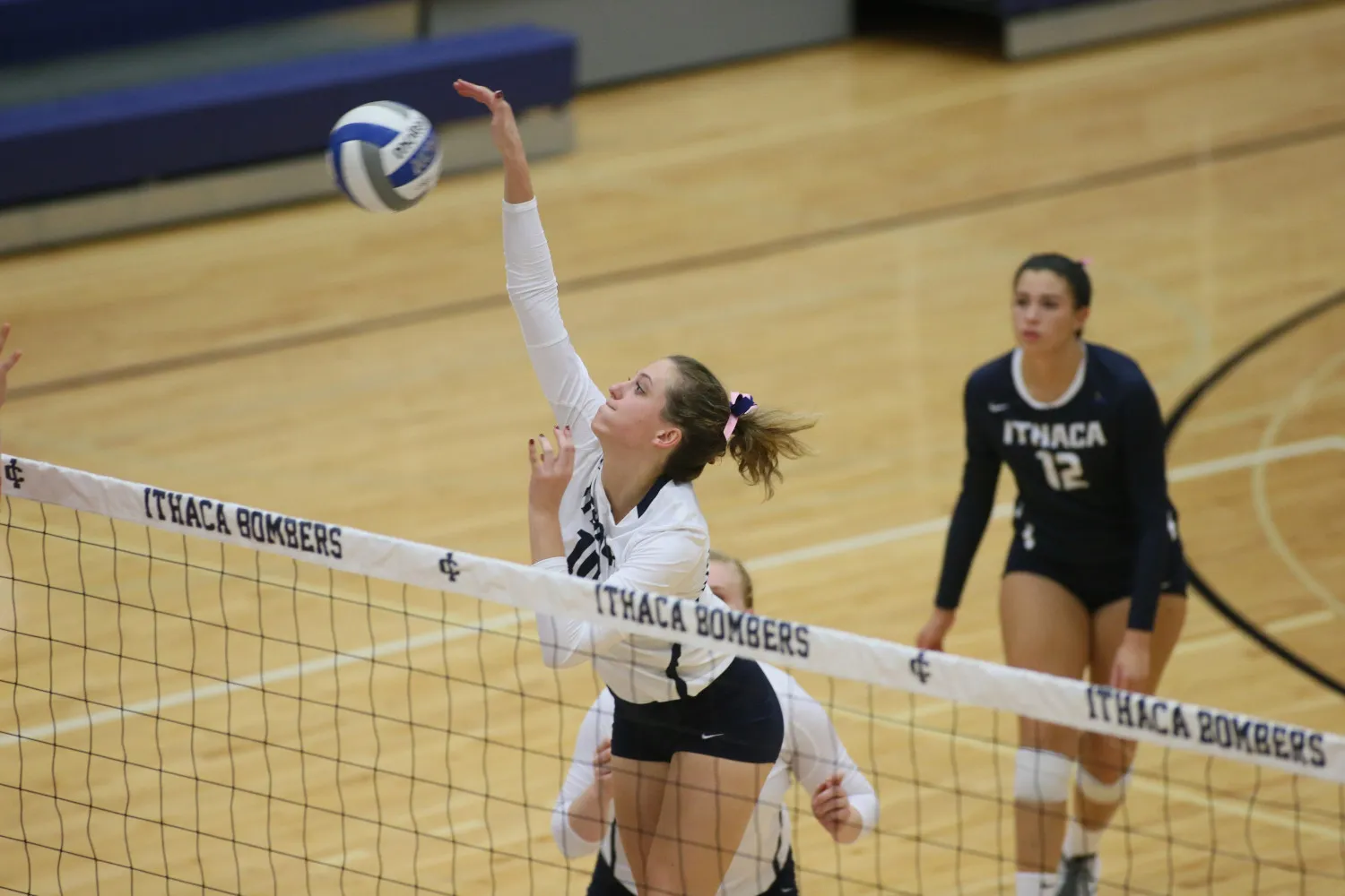 Students playing Club Sport Volleyball at Ithaca College