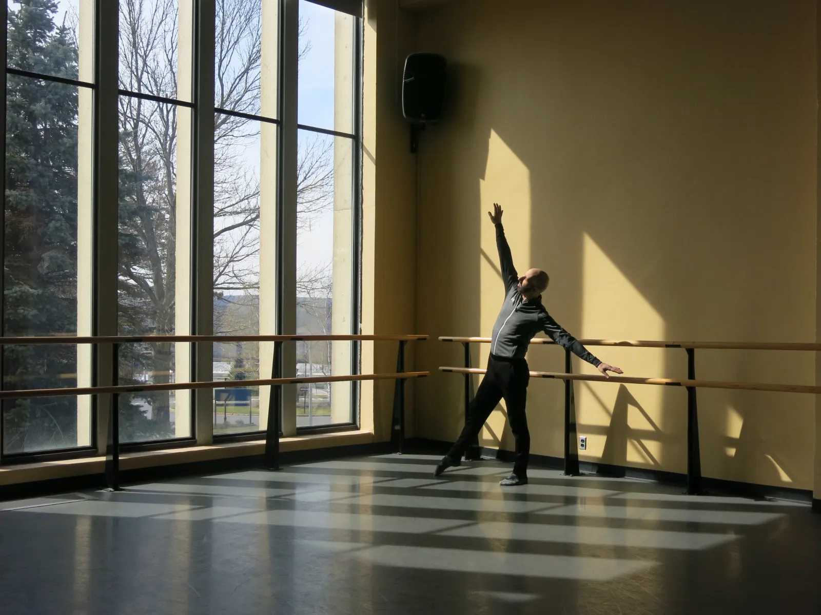 Daniel Gwirtzman Dancing in Studio 3