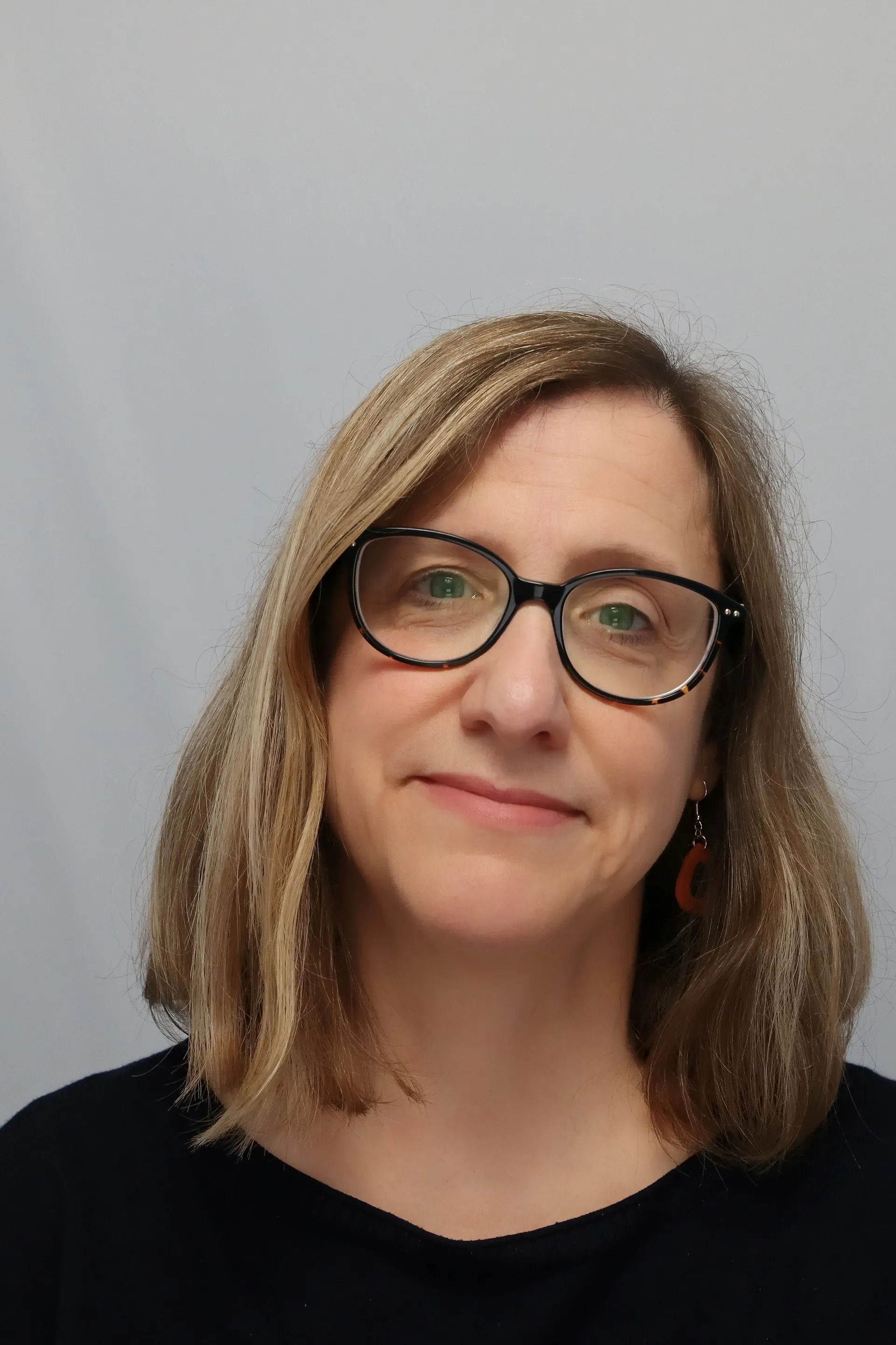 Yvette Sterbenk headshot