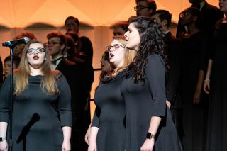 students singing in treble chorale