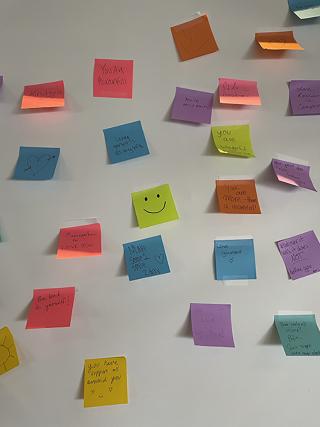 Messages written on post-it notes