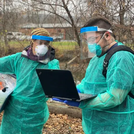 Young woman community outreach regarding COVID