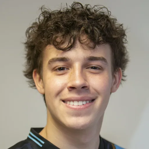 Desmond Maggione